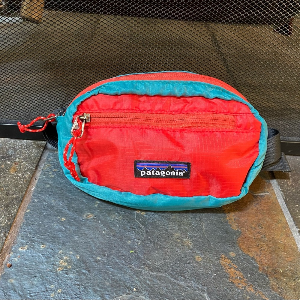 Patagonia Ultralight Black Hole Mini Hip Pack